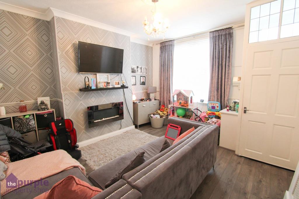 Wilmot Street, Bolton, BL1 2 bed terraced house £125,000