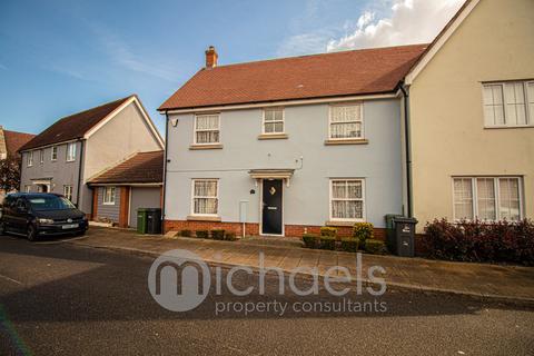 28 Hadfield Drive, Black Notley, Braintree, CM77 8XW