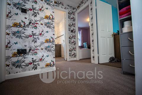 28 Hadfield Drive, Black Notley, Braintree, CM77 8XW