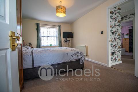 28 Hadfield Drive, Black Notley, Braintree, CM77 8XW
