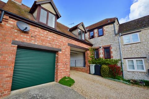 3 Hall Close, Empingham, Oakham, LE15 8PE