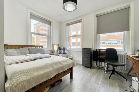 Studio to rent, Old Street, EC1