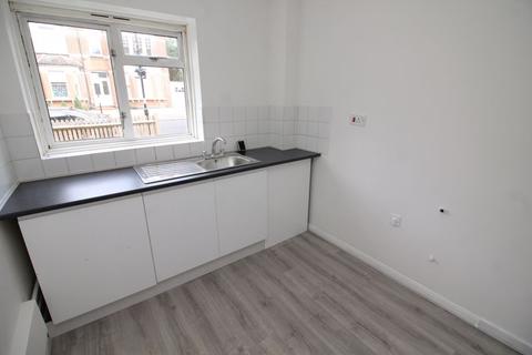 Flat 1, 20 Spencer Road, South Croydon, CR2 7EH