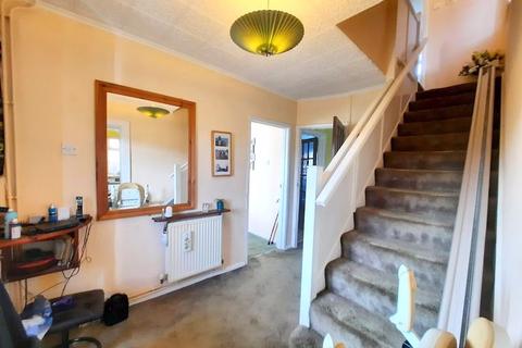 35 Bridlepath Way, Feltham, TW14 8AL