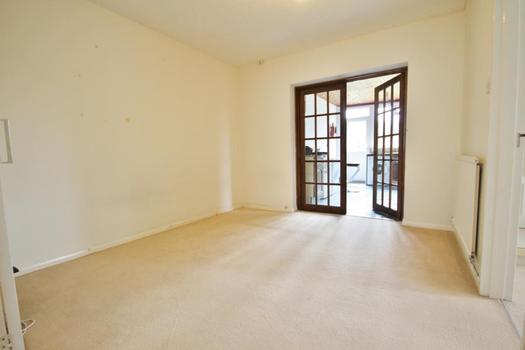 St. Peters Way, Frimley, Surrey, GU16 1 bed apartment £1,100 pcm (£