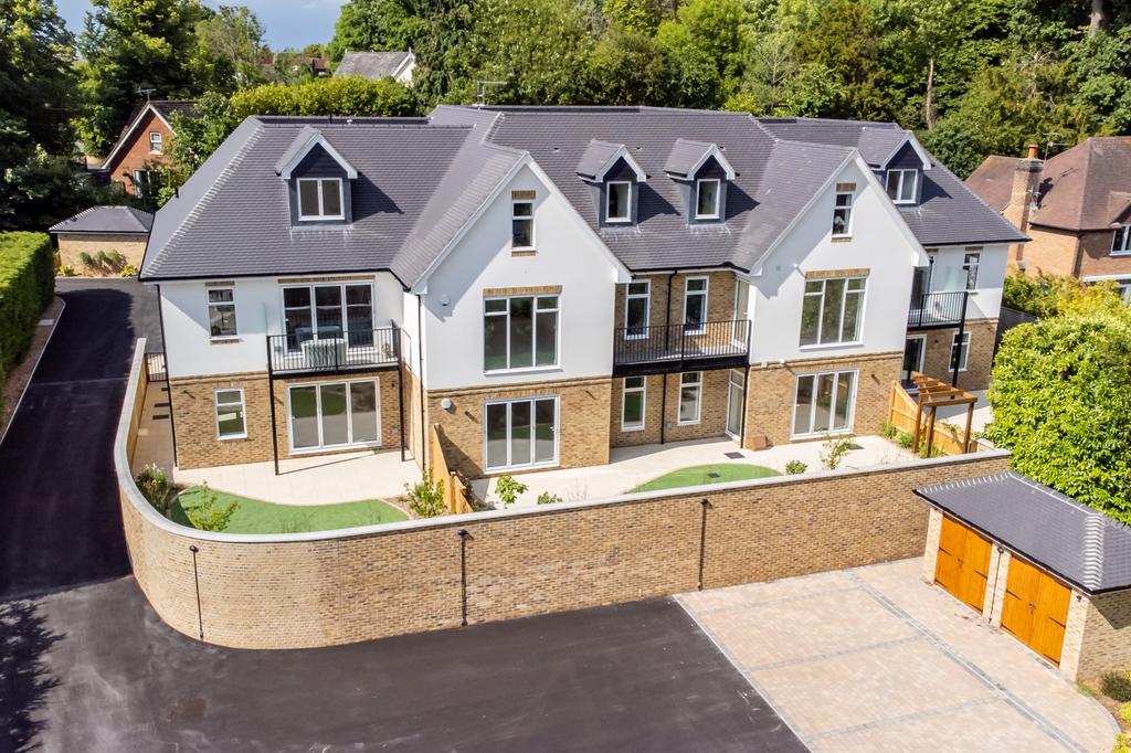 Rowlands Hill, Wimborne, Dorset 3 bed flat for sale £725,000