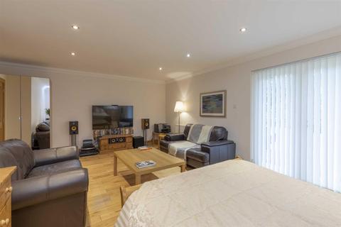 Rannoch Plot 1 The Lane, Dullatur, Glasgow, G68 0AU