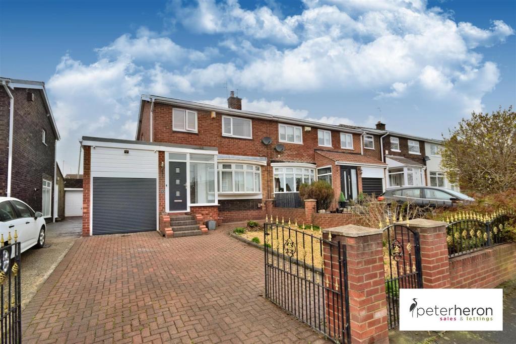 Farrington Avenue, East Herrington, Sunderland 3 bed semidetached