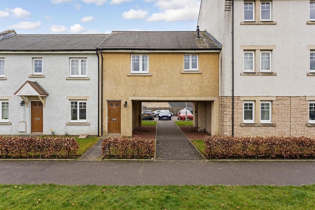 219 Aberdour Road, Dunfermline, KY11 8LU 1 bed property £100,000