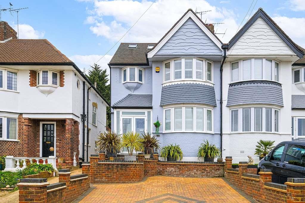 Priory Close, London 4 bed semidetached house £700,000