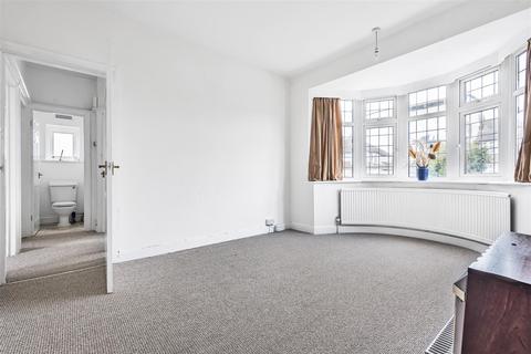 160 Seaforth Gardens, Epsom, KT19 0NW