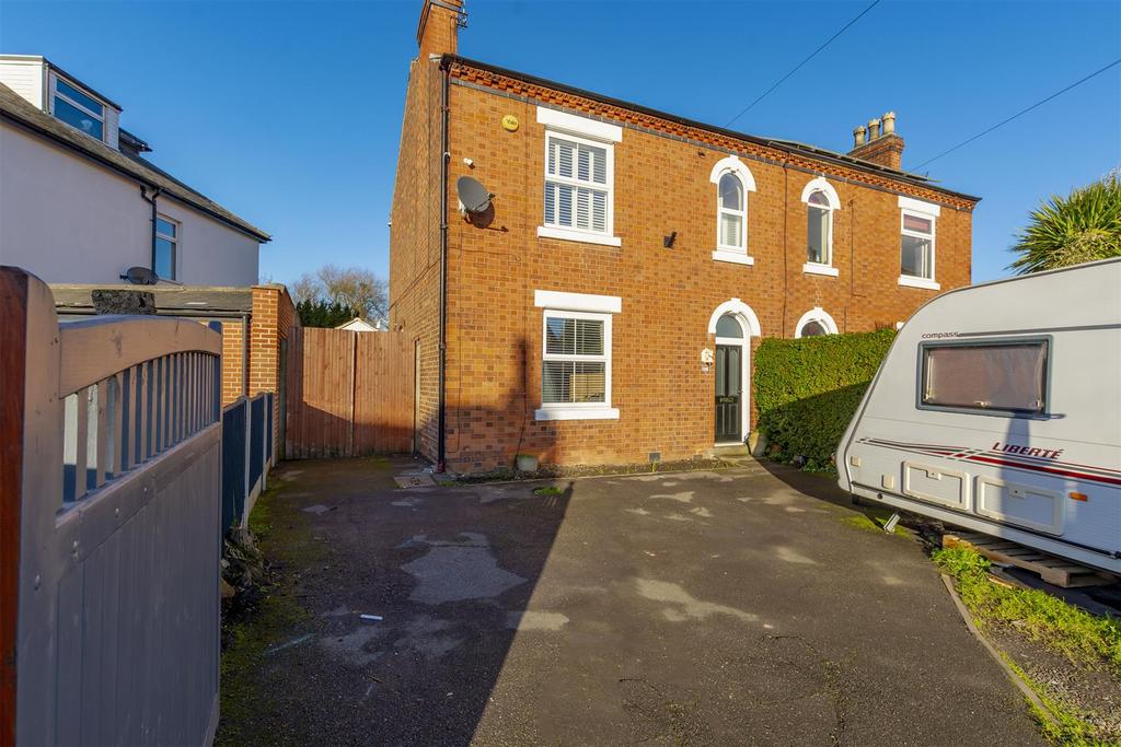 Derby Road, Draycott 3 bed semidetached house for sale £360,000