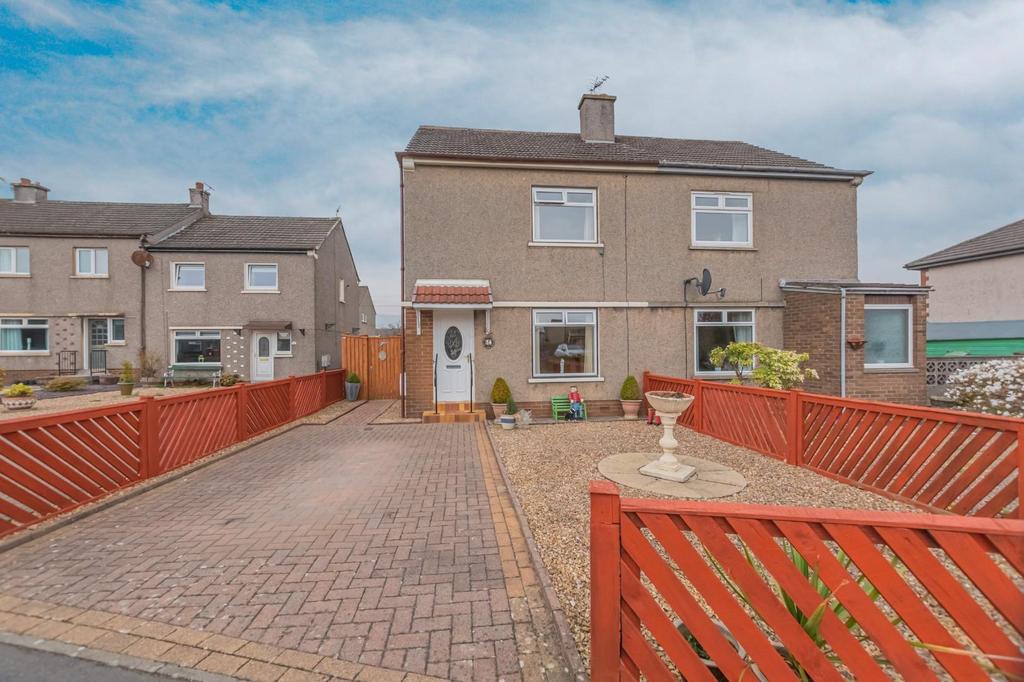 Norwood Avenue, Alloa 2 bed semidetached house £114,995