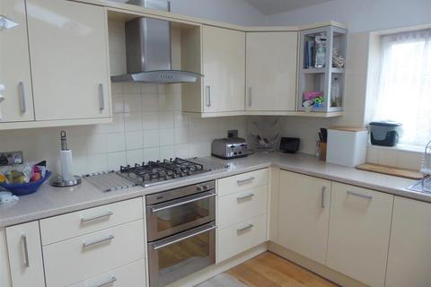29 Ravensdale Road, Hounslow, TW4 7EU