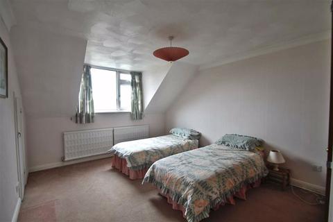 Meadow View White Post Lane, Sole Street, Gravesend, DA13 9AX