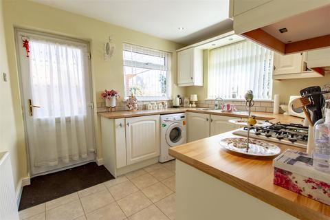 28 Broadfields, Calverton, Nottingham, NG14 6JP
