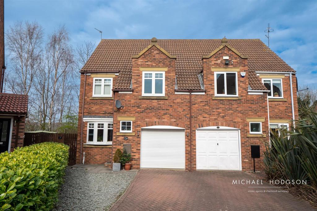 Langdale Way, East Boldon 3 bed semidetached house £285,000