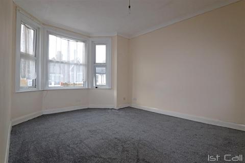 1 bedroom flat to rent - Heygate Avenue, Southend-On-Sea