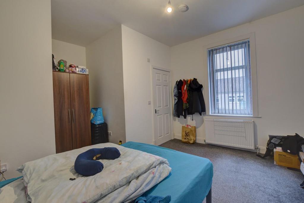 Bedroom 3.jpg