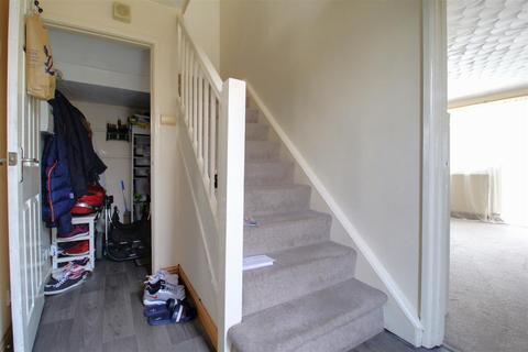 39 Weston Road, Gloucester, GL1 5AU