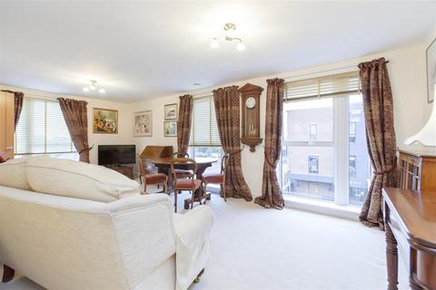 2 bedroom apartment for sale, Glenhills Court, Little Glen Road, Glen Parva, Leicester, LE2 9DH