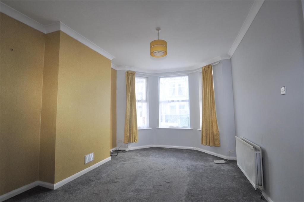 Dudley Road, Eastbourne 4 bed house £345,000