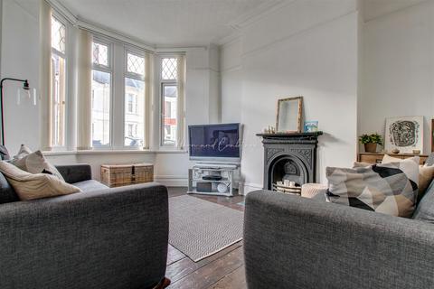 21 Beda Road, Cardiff, CF5 1LX
