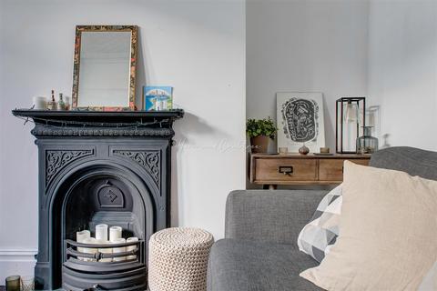 21 Beda Road, Cardiff, CF5 1LX