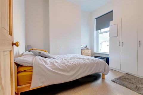 21 Beda Road, Cardiff, CF5 1LX