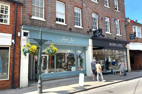 Retail property (high street) to rent, Bell Street, Henley-on-Thames, Oxfordshire