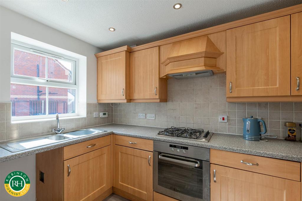Vulcan Mews, Auckley, Doncaster 3 bed semidetached house £185,000