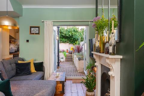 14 Devon Road, Bristol, BS5 9AD