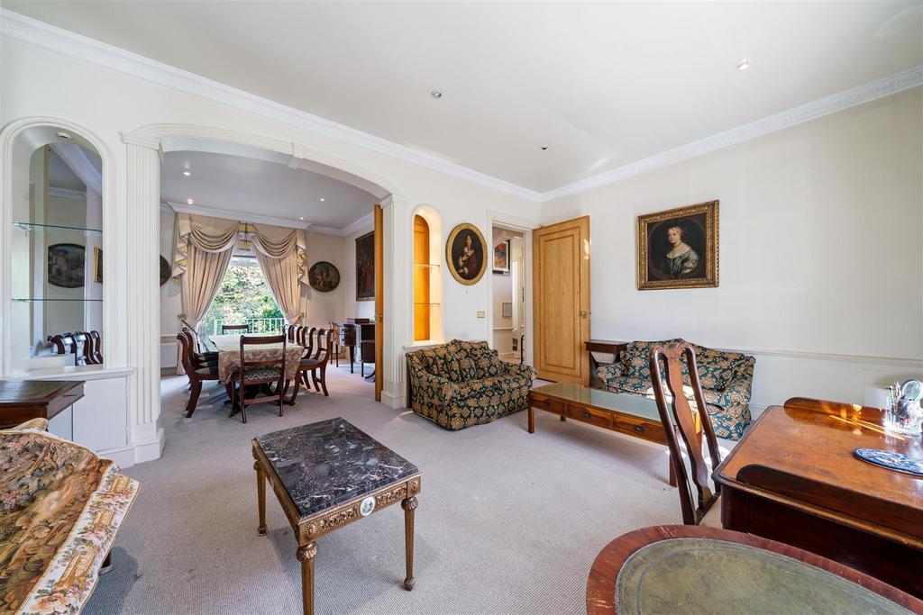 12 A Norfolk Road NW8 6 HE-No Watermark-2.jpg