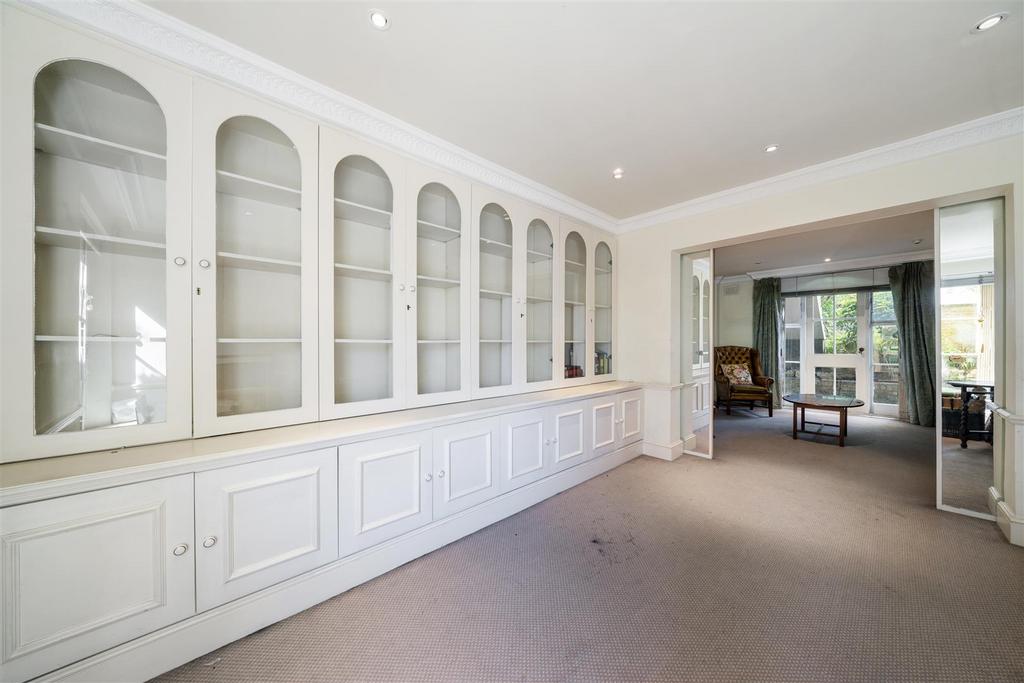 12 A Norfolk Road NW8 6 HE-No Watermark-7.jpg