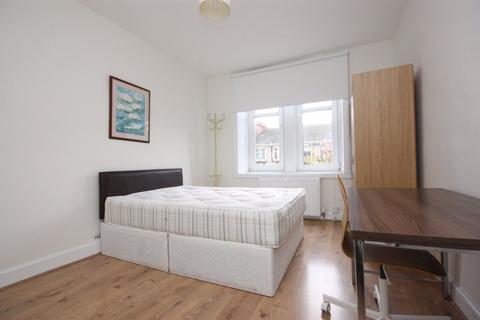 1 bedroom flat to rent - 2/2 23 Kennoway Drive, Glasgow G11 7TU