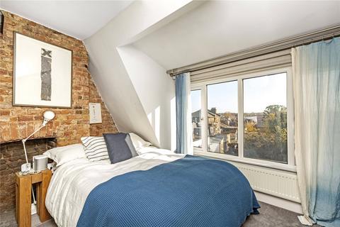 1 bedroom flat to rent, Balham High Road, Balham, London, SW12