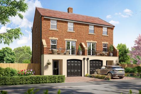 4 bedroom townhouse for sale - Plot 105 - The Conisbrough, Plot 105 - The Conisbrough at Bishop's Glade, Ripon, North Yorkshire HG4