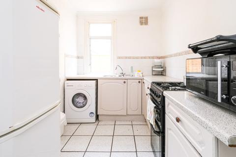 4 bedroom end of terrace house for sale - Lindley Road, London