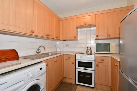 1 bedroom flat for sale, Chatsworth Place, Mitcham, Surrey