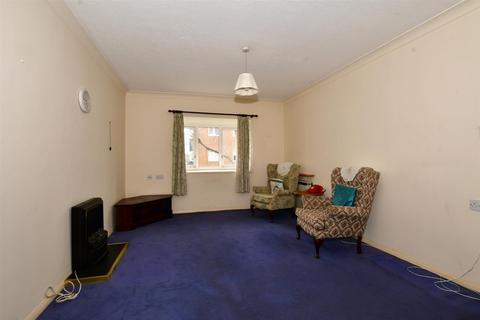 1 bedroom flat for sale, Chatsworth Place, Mitcham, Surrey