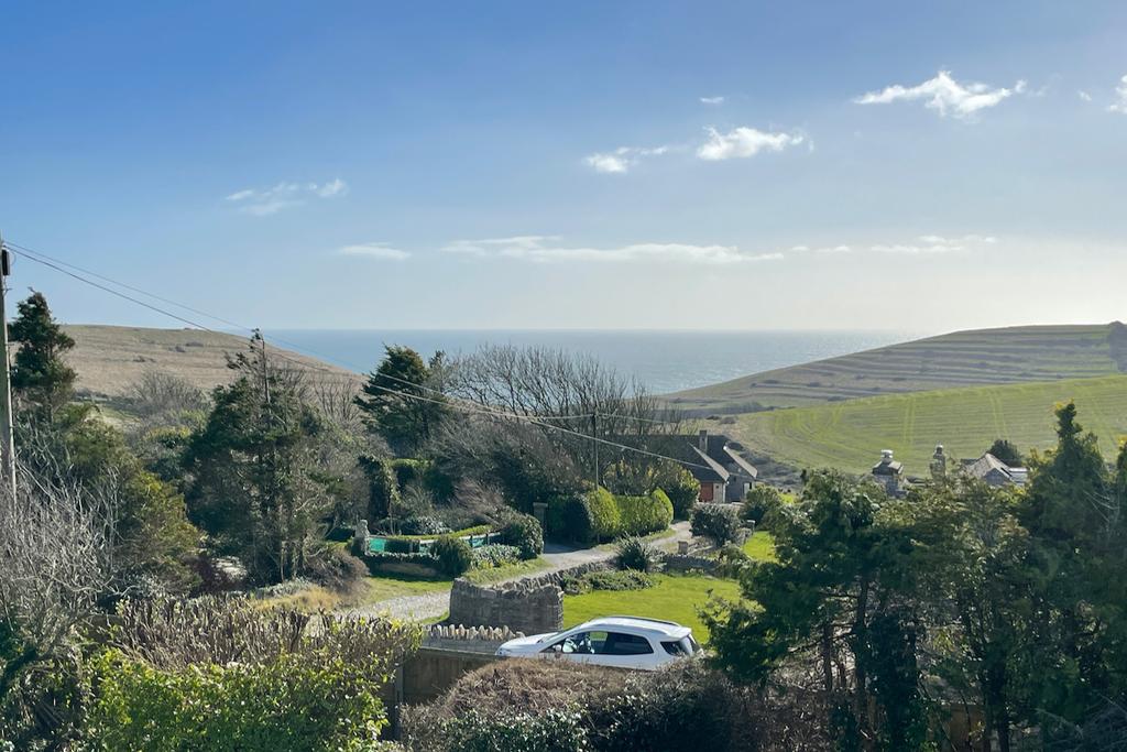 WINSPIT ROAD, WORTH MATRAVERS 3 bed detached house - £800,000