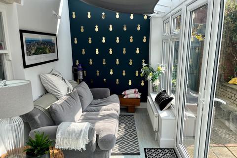 1 Ancaster Road, Swanage, BH19 1BQ