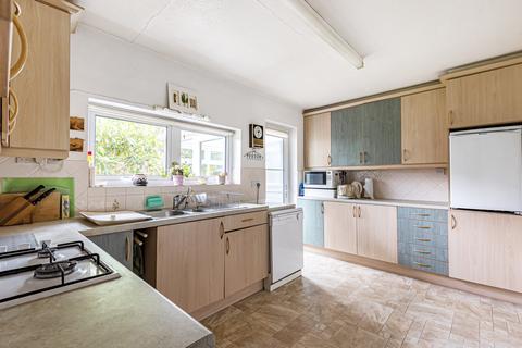 21 Drake Road, Wells, BA5 3JX