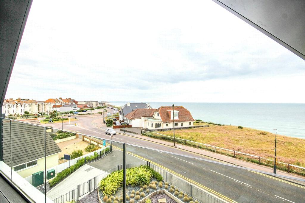 Southbourne Overcliff Drive... 2 bed apartment £720,000