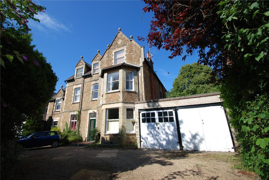Albury Road, Guildford, GU1 3 bed apartment £1,650 pcm (£381 pw)