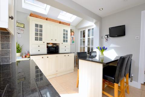14 Norbury Road, Reigate, RH2 9BY