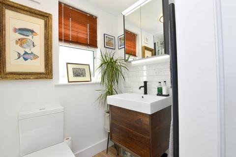 14 Norbury Road, Reigate, RH2 9BY