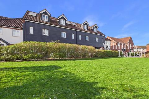 undefined, King George Mews, Diss