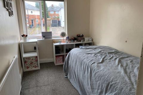 5 Borrowdale Road, Birmingham, B31 5QR