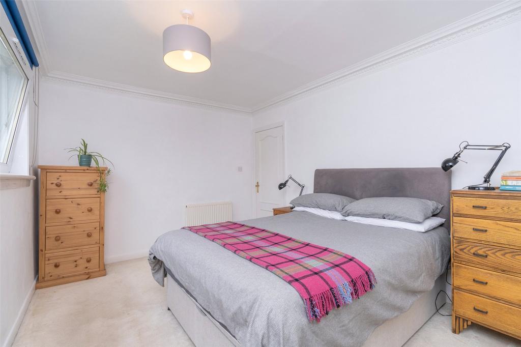 Bedroom 1 Alt